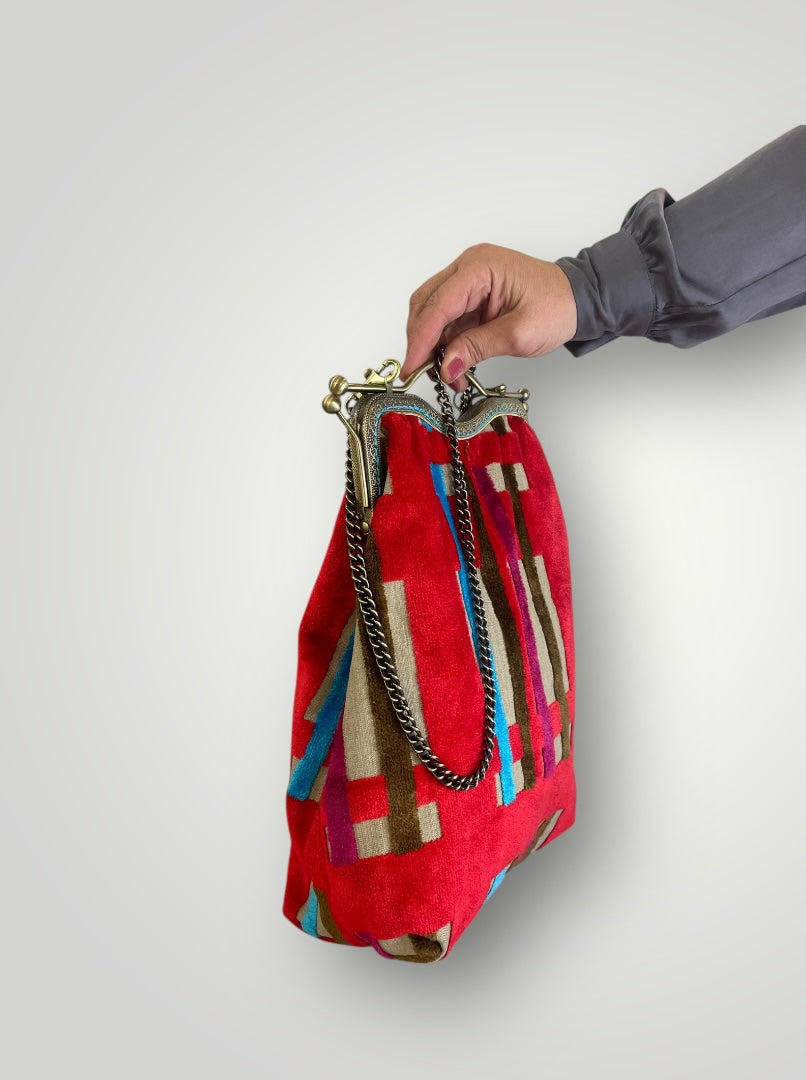 " Red velvet" click clack