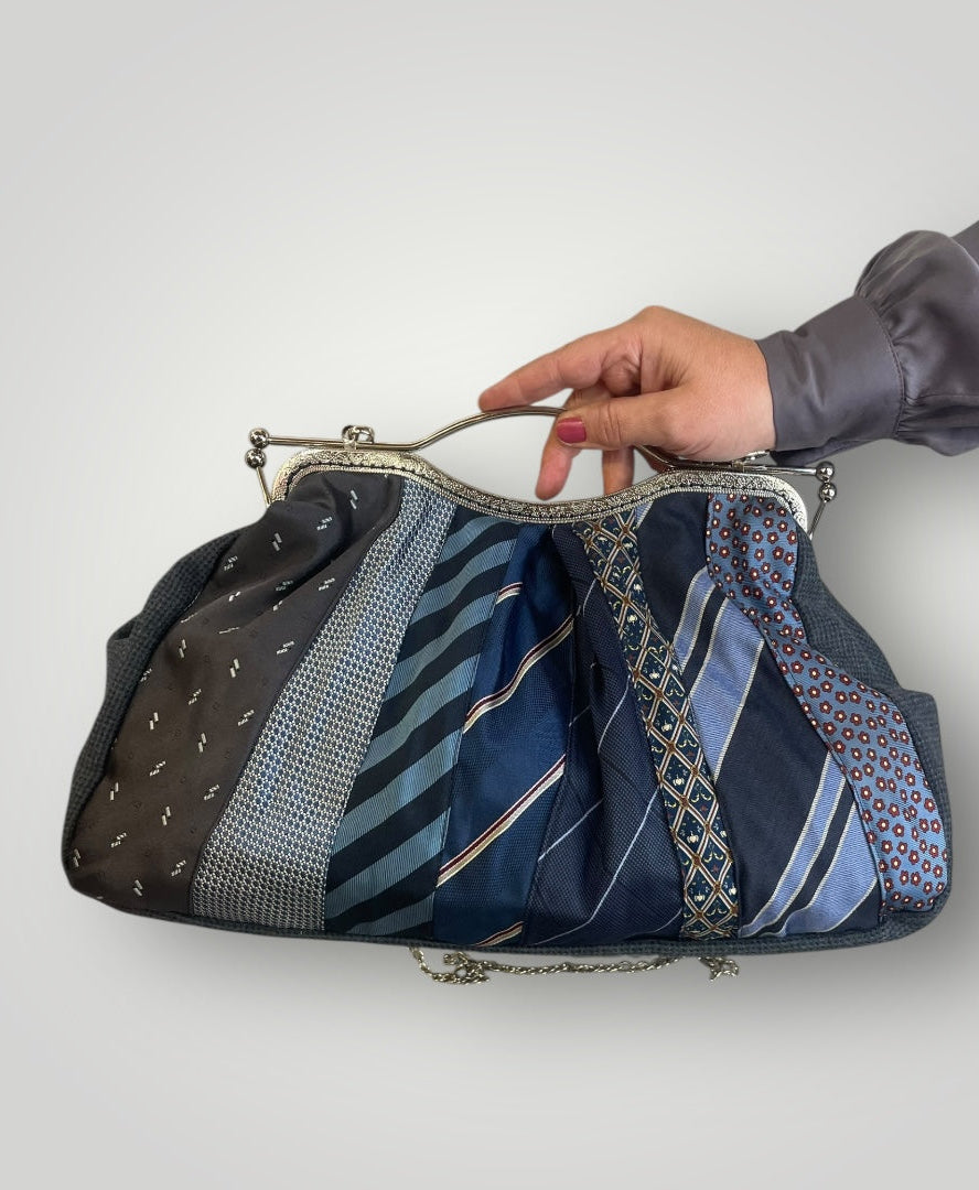 Vintage tie bag