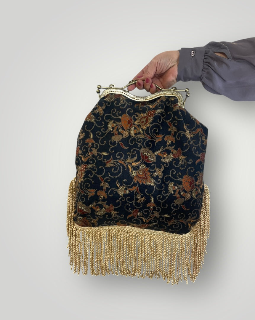 "black floral velvet" vintage bag
